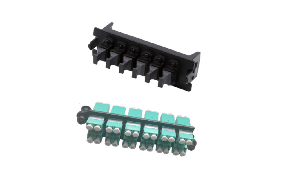 MPO適配器安裝板